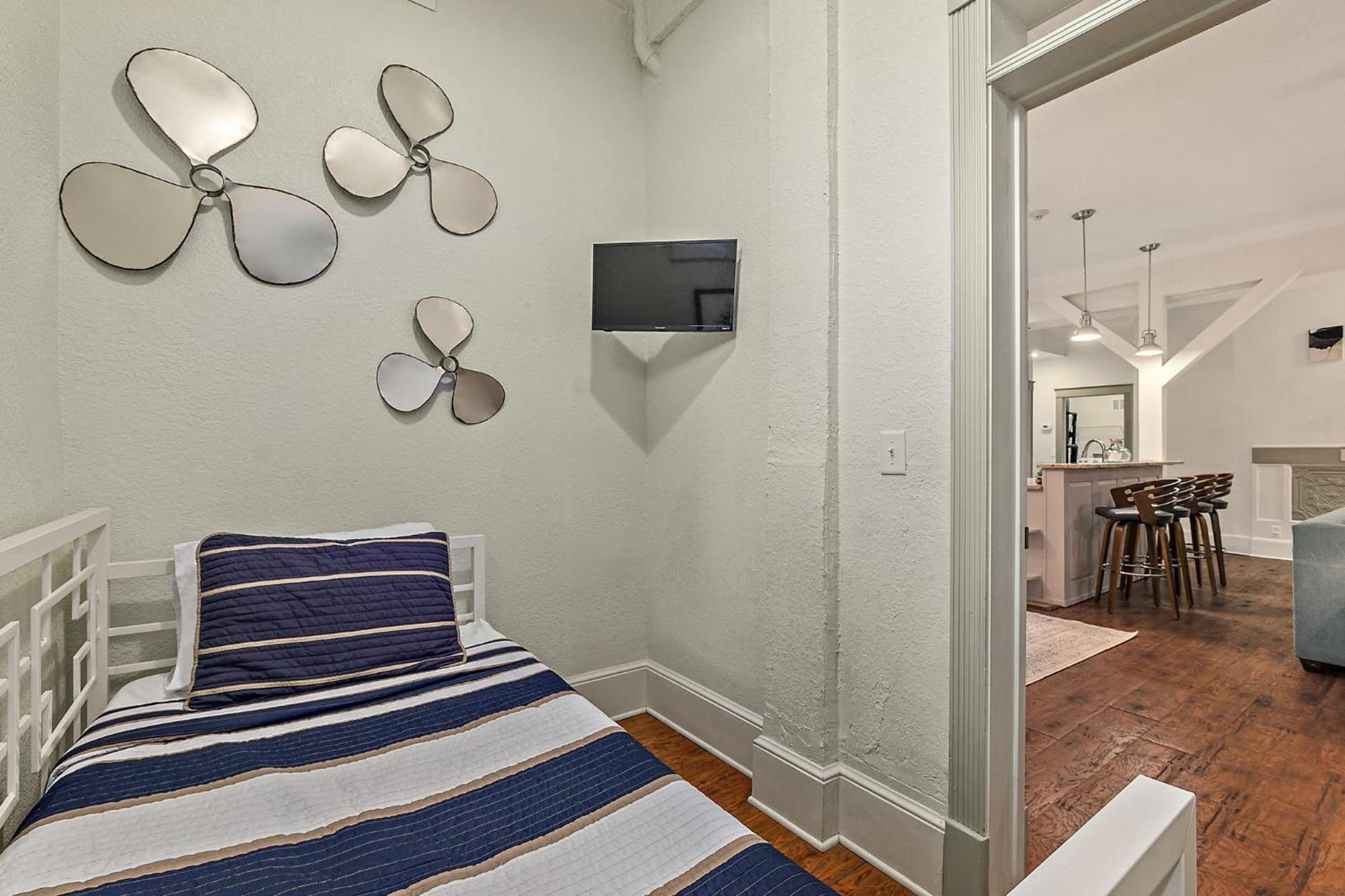 The Ray- 1St Floor Charming Condo- Walk To Downtown เซนต์ออกัสติน ภายนอก รูปภาพ